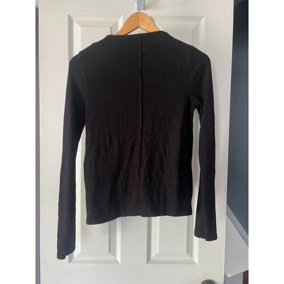 Forever 21 Black Long Sleeve Top Women’s Large Crewneck Basic Layering Shirt - Picture 4 of 4